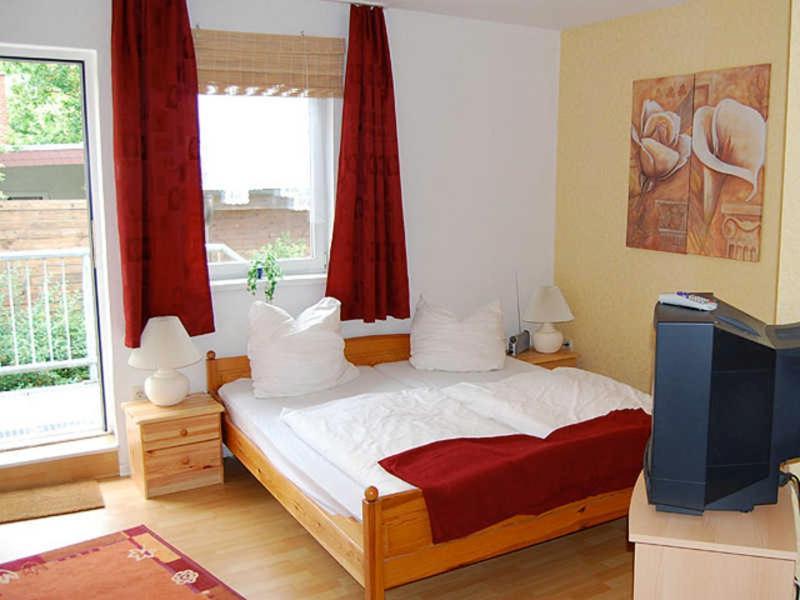Ferienwohnungen Haus Mecklenburg Elmenhorst/Lichtenhagen Екстериор снимка